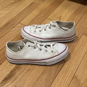 Women’s converse